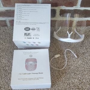 White LED Light Therapy Mask